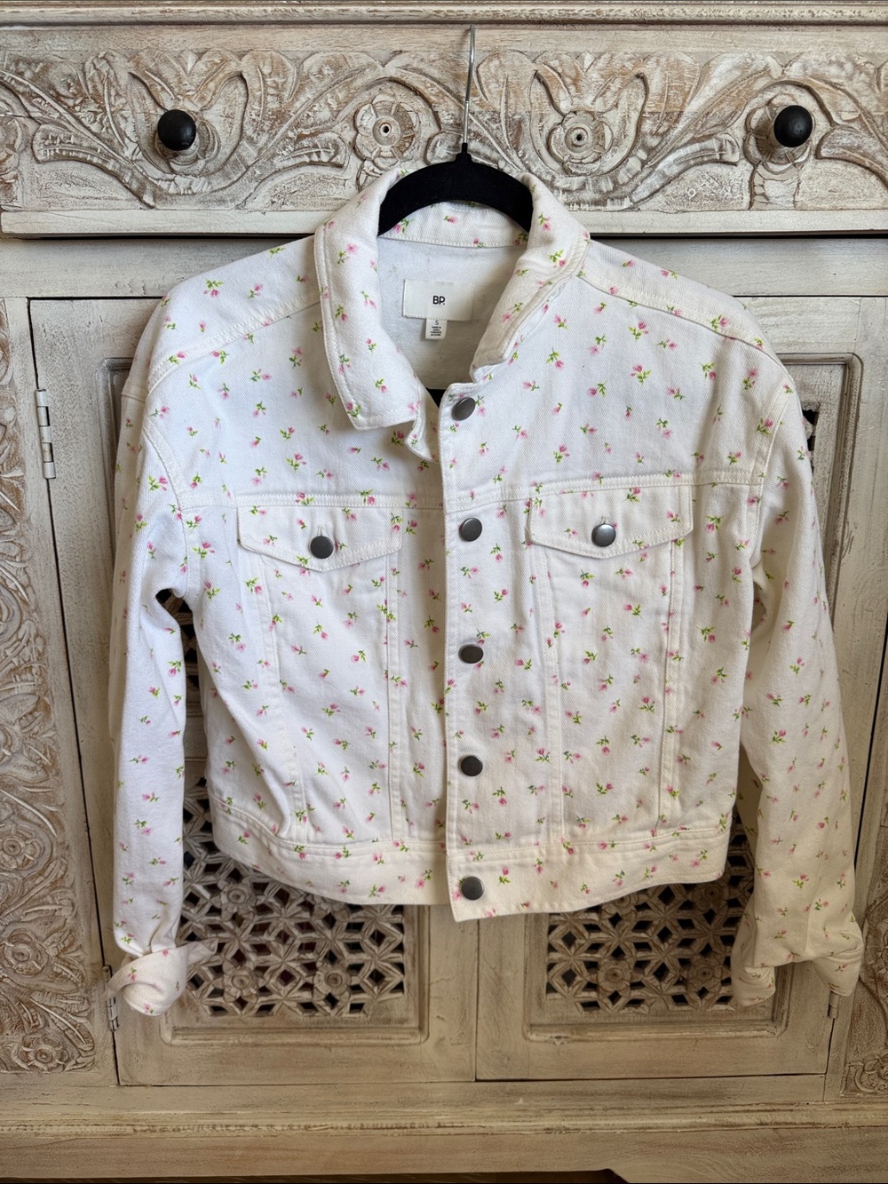 bp White Floral Cropped Denim Jacket